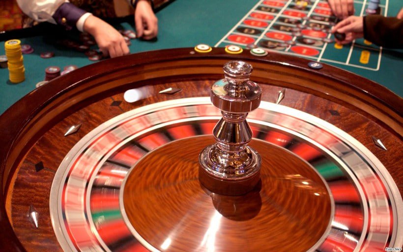 Gambaran antarmuka jpslot138 di perangkat mobile dengan sportsbook dan live casino
